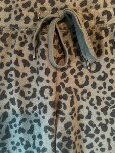 PJ Salvage women’s leopard stripe cozy knit pants XS