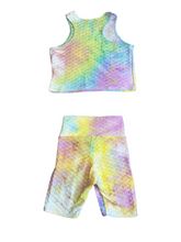 Cheryl Creations Kids girls 2pc tie dye honeycomb cropped tank & bike shorts set L(14)