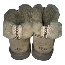 Ugg Australia women’s Classic Ultra Mini Alpine boot 8
