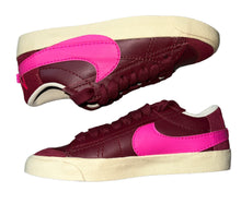 Nike women’s Blazer ‘77 low retro sneakers 8