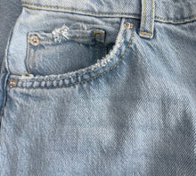 BDG Urban Outfitters women’s high & wide leg jeans 27