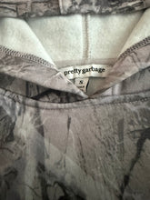 Pretty Garbage women’s camouflage hoodie sweatshirt S