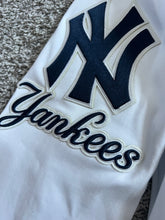 Pro Standard men’s MLB Yankees embroidered hoodie S NEW