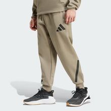 Adidas boys ZNE tapered leg pants L(12-13 yrs)