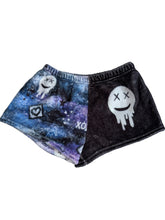 Tween girls plush fleece dripping happy face lounge shorts (read measurements) 14-16
