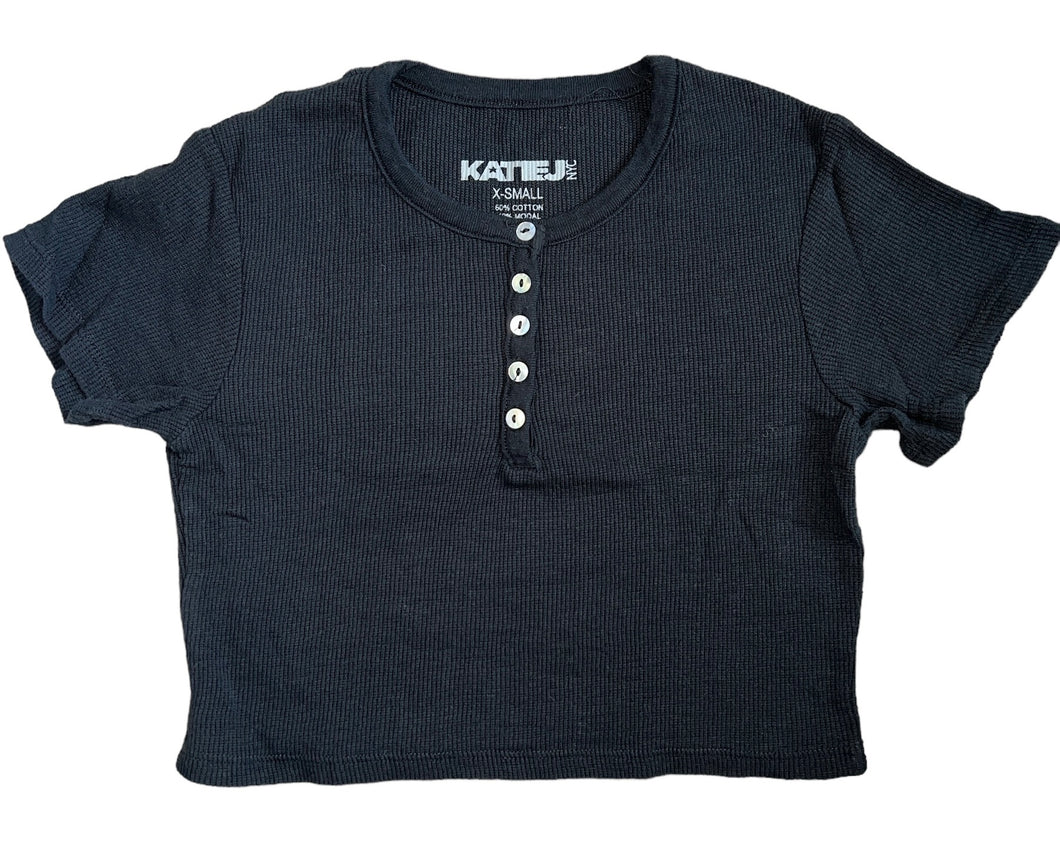 Katie J NYC junior/women’s cropped henley tee XS