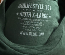 Baseball Lifestyle 101 boys Batter’s Box Pizza graphic tee youth XL