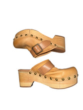 Free People women’s Culver City studded clogs 38(7.5)