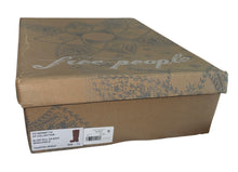Free People Collection women’s Blaze pull on leather boots 7.5 NEW