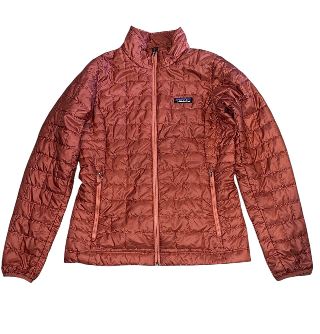 Patagonia women’s Nano puff insulated jacket S