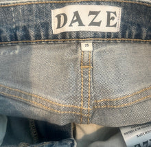 Daze Denim women’s Go Getter distressed flare jeans 25