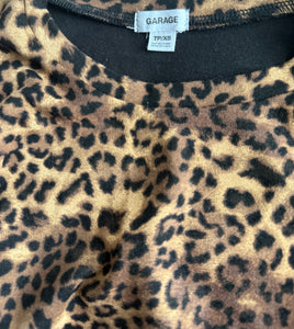 Garage women’s cropped leopard tee XS