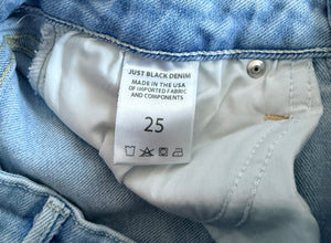 Just Black Denim women’s frayed crop flare jeans 25