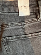 Good American women’s Good Classic hi rise split hem bootcut jeans 2/26 NEW