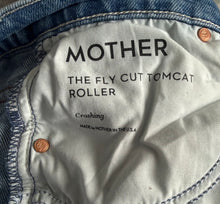 Mother denim women’s The Fly Cut Tomcat Roller jeans in Crashing 25