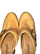 Free People women’s Culver City studded clogs 38(7.5)