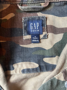 Gap Denim girls cropped camouflage jean jacket M(8-9)