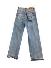 Levi’s women’s Ribcage Straight high rise ankle jeans 25