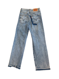 Levi’s women’s Ribcage Straight high rise ankle jeans 25