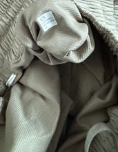 Lululemon women’s Shake it Out high rise running shorts 2.5” XS