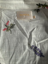 Sancia women’s 2pc Willa gauzy embroidered floral blouse & Edin shorts set M