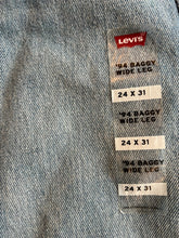 Levi’s women’s mid rise ‘94 Baggy wide leg jeans 24 x 31 NEW