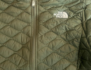 Northface girls Thermoball full zip quilted jacket M(10-12)