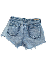 Blank NYC girls mid rise cutoff distressed jean shorts 12