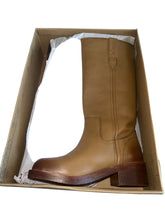 Free People Collection women’s Blaze pull on leather boots 7.5 NEW