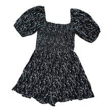 Hashtag women’s splatter smocked romper S