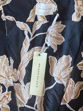 Maison Du Soir women’s floral kimono robe S/M NEW