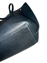 Louis Vuitton pebbled leather calfskin LockMe tote with Dustbag, Box & Authenticity Cert