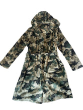 Lands End kids fleece camo hooded robe