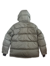 Quince women’s Responsible down hooded puffer jacket S