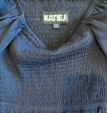 Katie J NYC tween girls Molly smocked dress S(7-8)