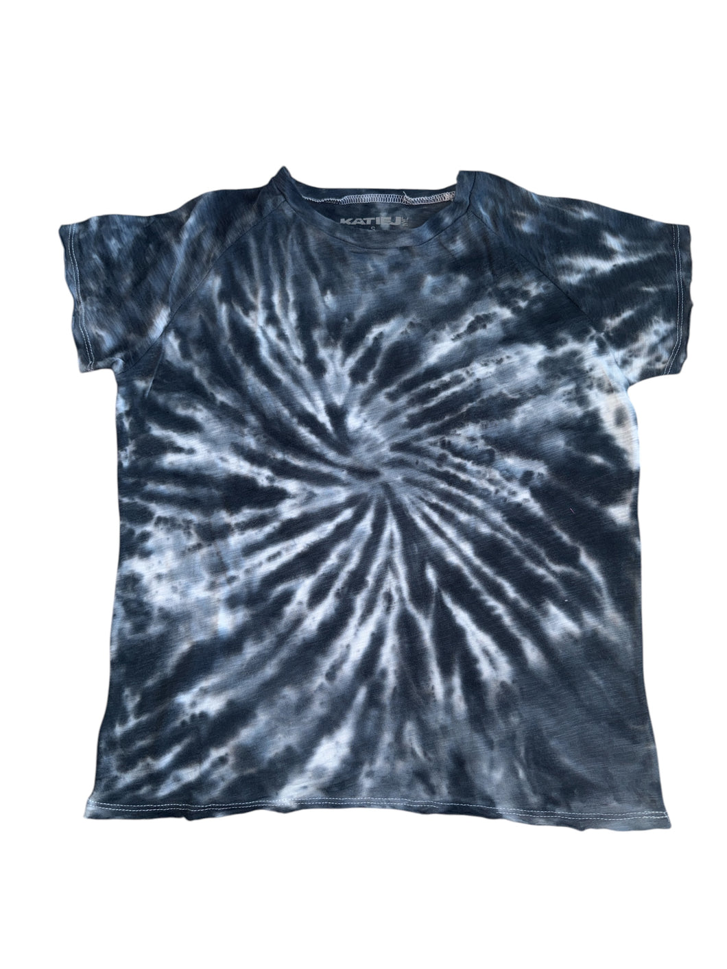 Katie J NYC junior women’s crew neck tee S