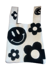 Novelty knit flower & happy face bag NEW