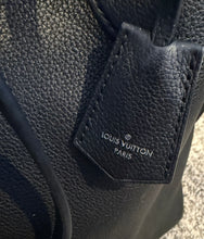 Louis Vuitton pebbled leather calfskin LockMe tote with Dustbag, Box & Authenticity Cert