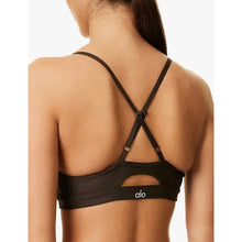 Alo Yoga women’s Intrigue Airlift sports bra M