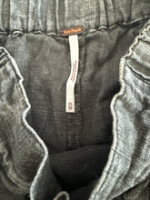 Free People women’s High Road barrel pants XS