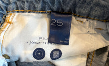 Pilcro x Anthropologie women’s the Breaker tapered barrel jeans 25