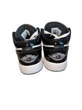 Air Jordan youth 1 mid Concord sneakers 4.5Y