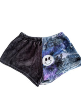 Tween girls plush fleece dripping happy face lounge shorts (read measurements) 14-16