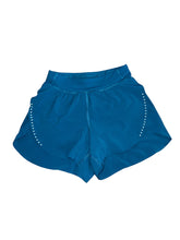 Lululemon women’s Fast & Free split shorts 3” XXXS