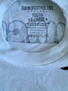 Baseball Lifestyle 101 boys Swingin’ Spice Christmas graphic tee youth XL