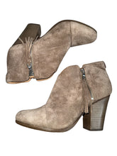 Rag & Bone women’s Margot suede heeled ankle bootie 7.5