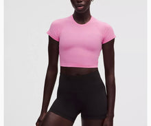Lululemon women’s Swiftly tech crop tee 0