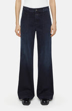 Closed Denim women’s Aria flare patch pocket jeans 31