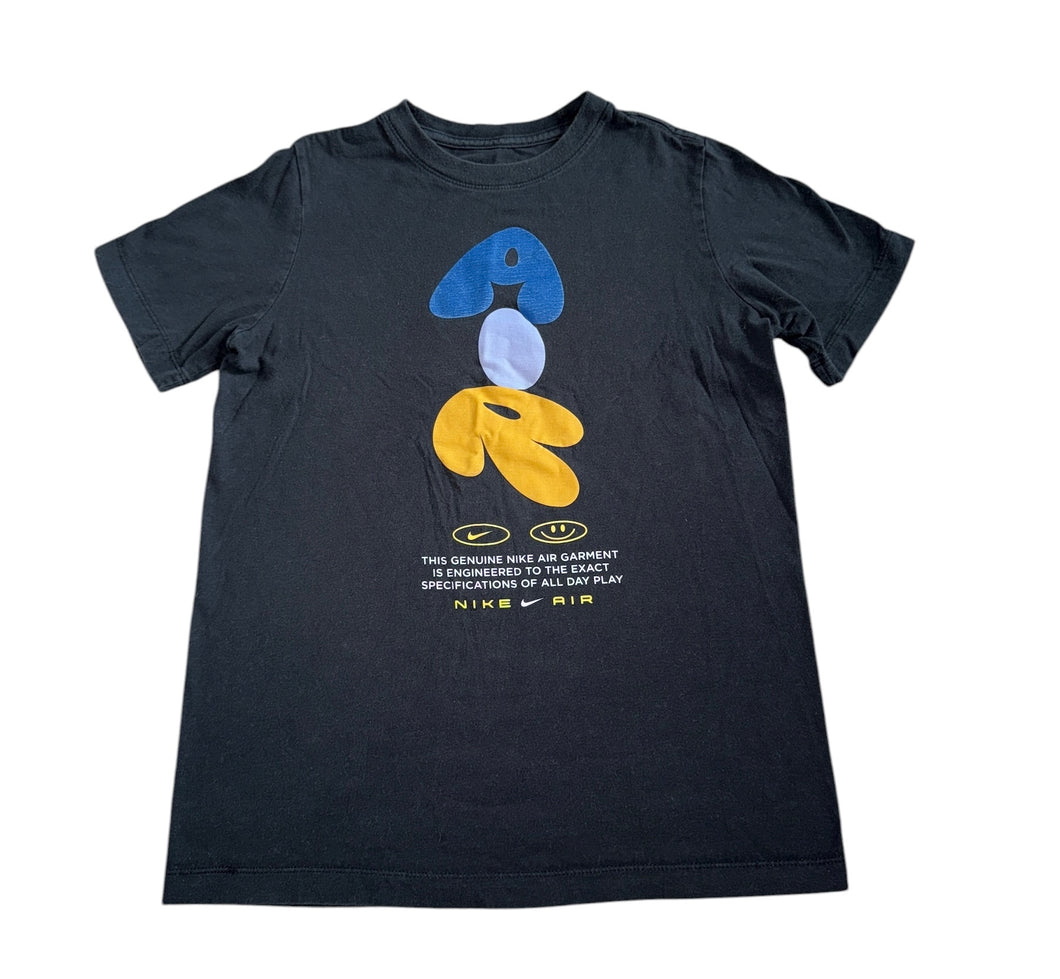 The Nike Tee kids bubble letters Air graphic tee L(age 12-13)