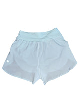 Lululemon women’s Fast & Free split shorts 3” XXS